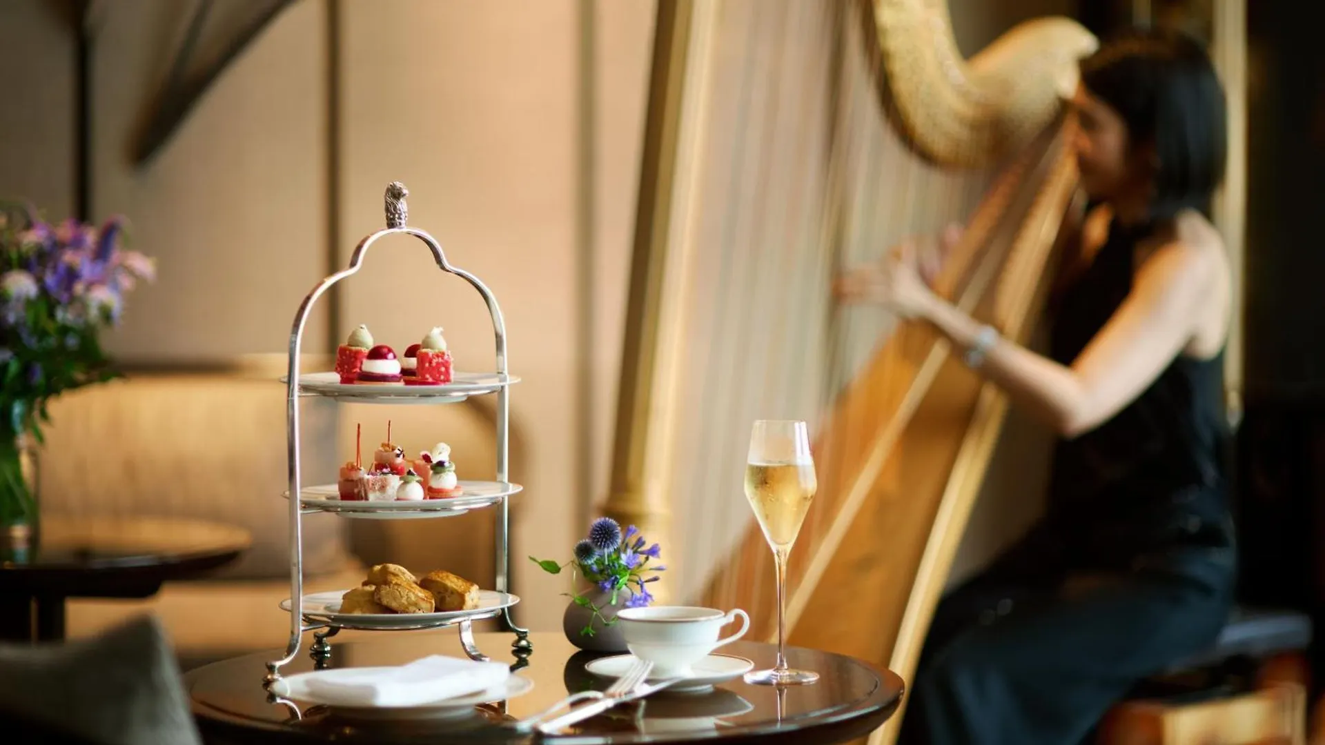 The Ritz-Carlton, Tokyo Hotel 5*,  Japan